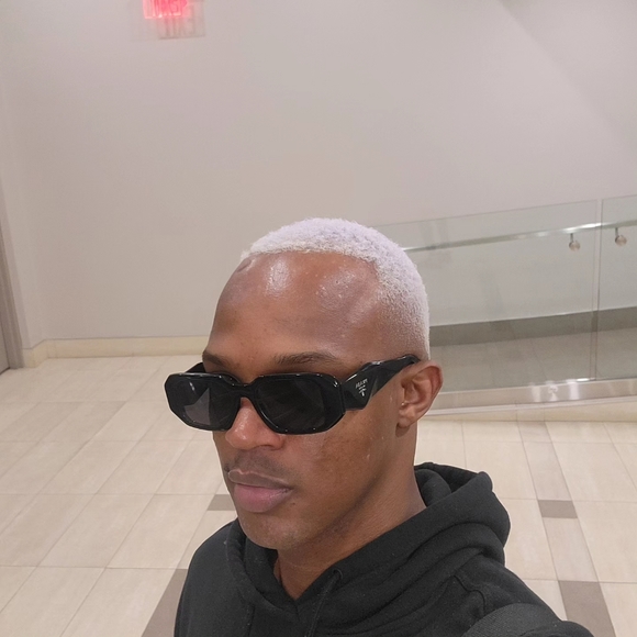 Amazing glasses - Picture 4 of 5